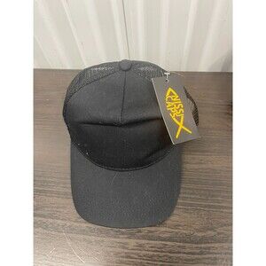 Nissi  Caps  black